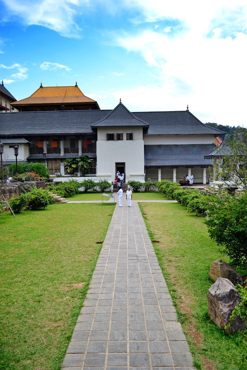 temple of the tooth, golden roof, sri dalada maaligawa, sri lanka, ceylon, kandy, castle, king, ancient, ruins, sri lanka, kandy, kandy, kandy, kandy, kandy